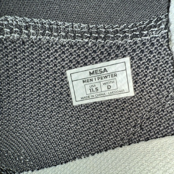 LEMS Mesa Athletic Minimalist Shoes
Men's "Pewter" Trail Hiking Size 11.5 - Picture 5 of 5